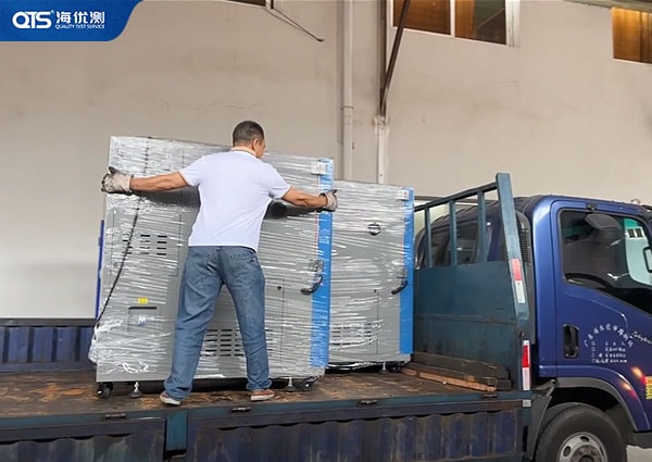 廣東深圳恒溫恒濕試驗箱_工廠發貨